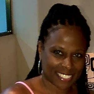 Meet your Posher, Paulette